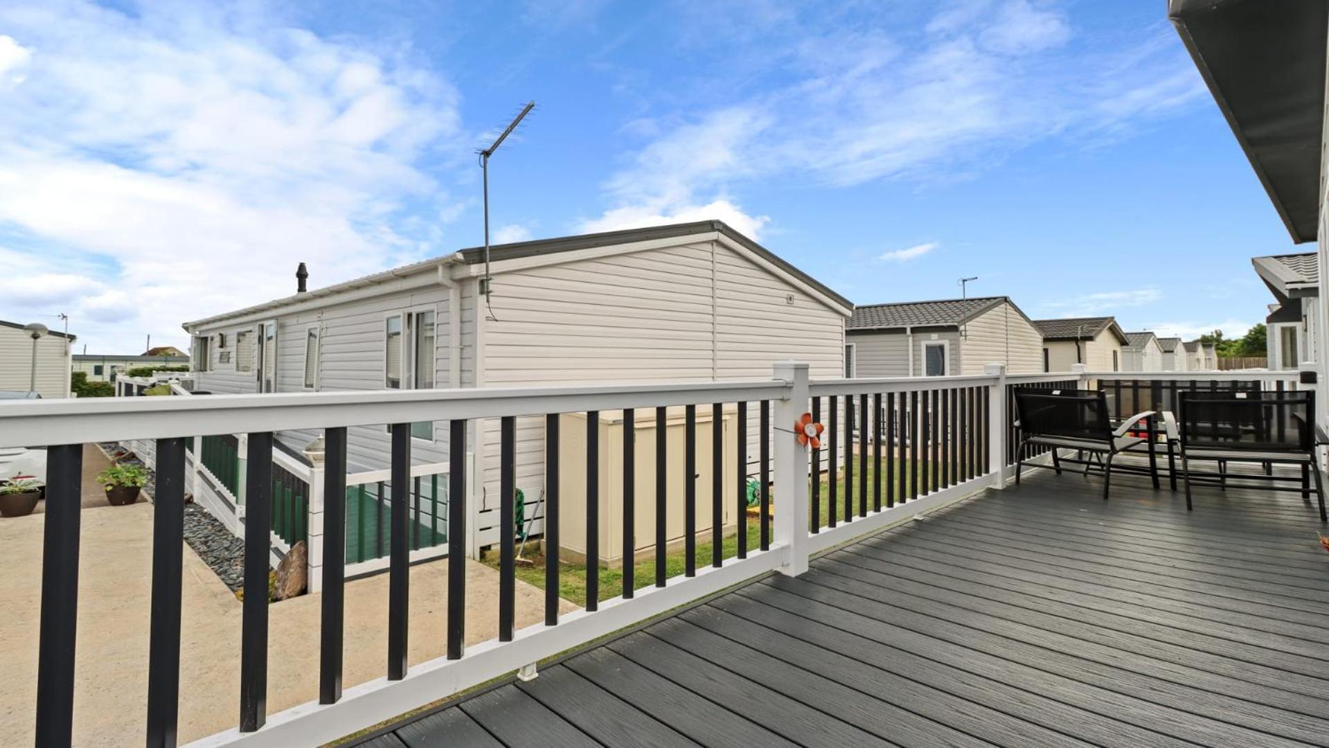 33 Beach Retreat Lodge Pevensey Bay Holiday Park Eksteriør billede