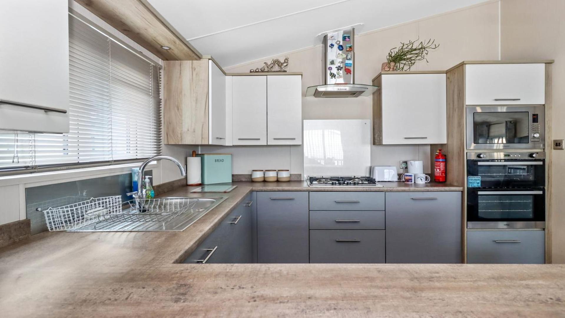33 Beach Retreat Lodge Pevensey Bay Holiday Park Eksteriør billede