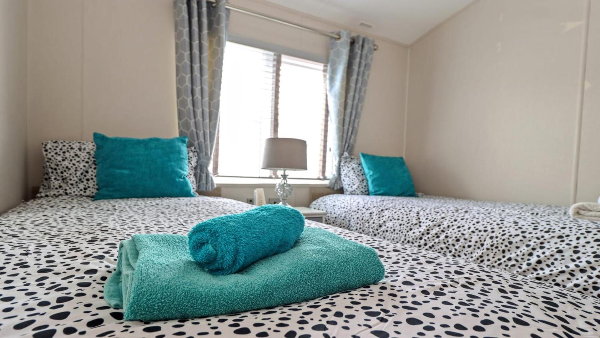 33 Beach Retreat Lodge Pevensey Bay Holiday Park Eksteriør billede