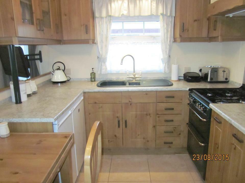 33 Beach Retreat Lodge Pevensey Bay Holiday Park Eksteriør billede