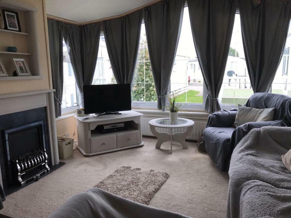 33 Beach Retreat Lodge Pevensey Bay Holiday Park Eksteriør billede
