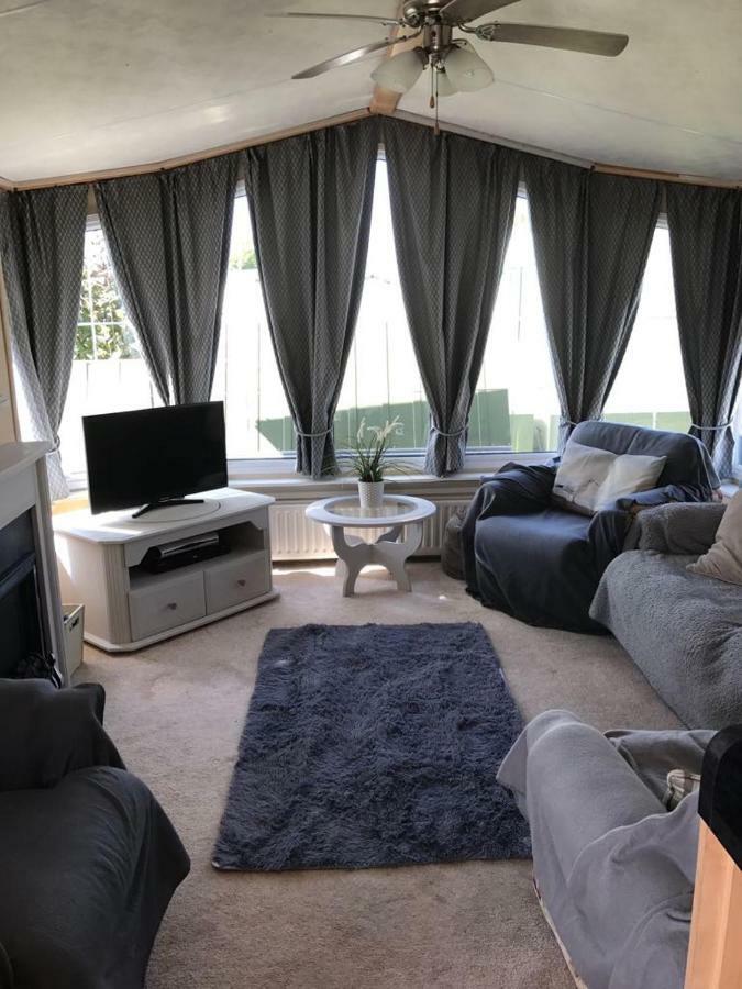 33 Beach Retreat Lodge Pevensey Bay Holiday Park Eksteriør billede