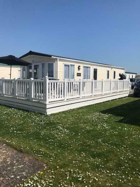 33 Beach Retreat Lodge Pevensey Bay Holiday Park Eksteriør billede