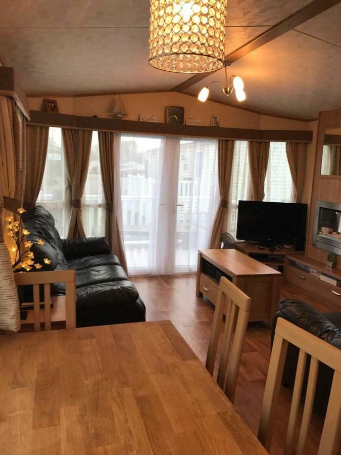 33 Beach Retreat Lodge Pevensey Bay Holiday Park Eksteriør billede